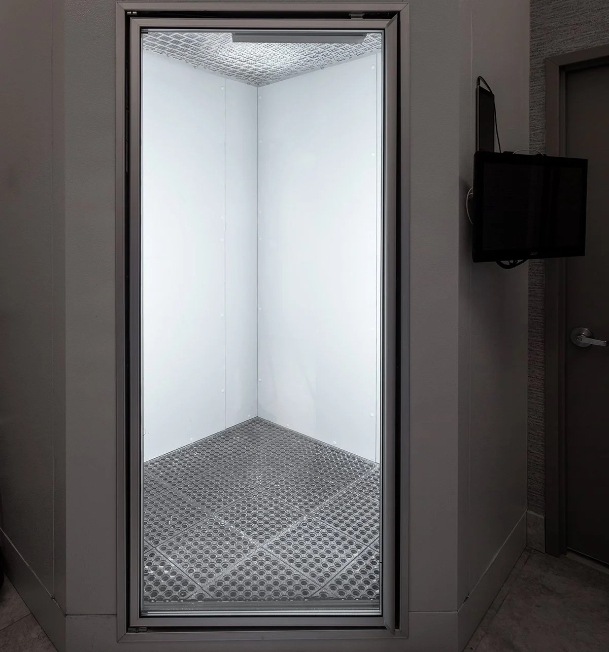 The Spa cryotherapy chamber